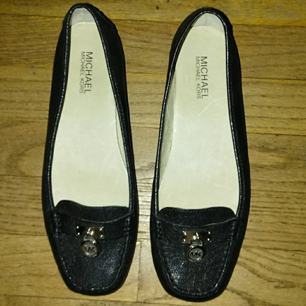 Michael kors shoe's size 9